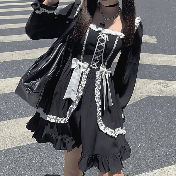 ブラックスクエアネックフリルリボンワンピース◆ミニワンピ ゴシック系 ワンサイズ