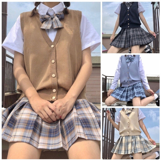 半袖シャツ+チェック柄スカート+リボンタイ+Vネックベスト4点セット(1)◆セットアップ　S、M、L、XL