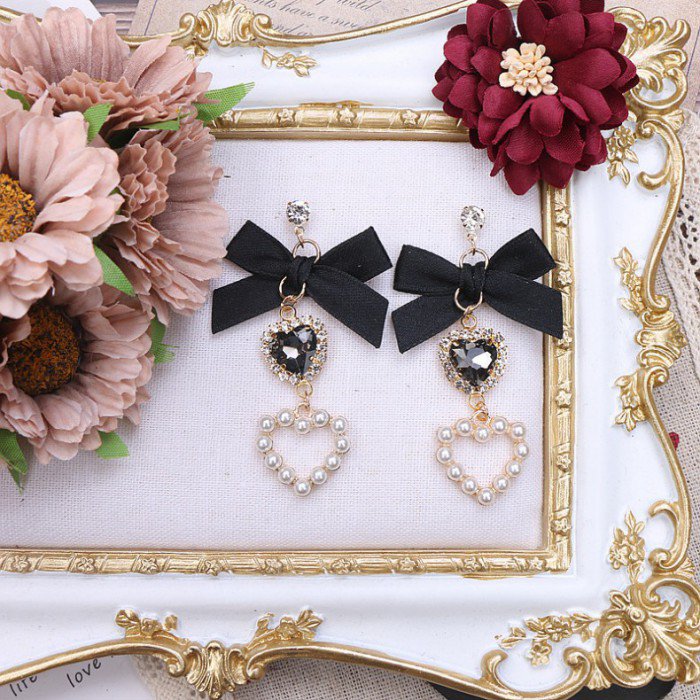 ハートパールイヤリング＆ピアス◆イヤリング・ピアス アクセサリー