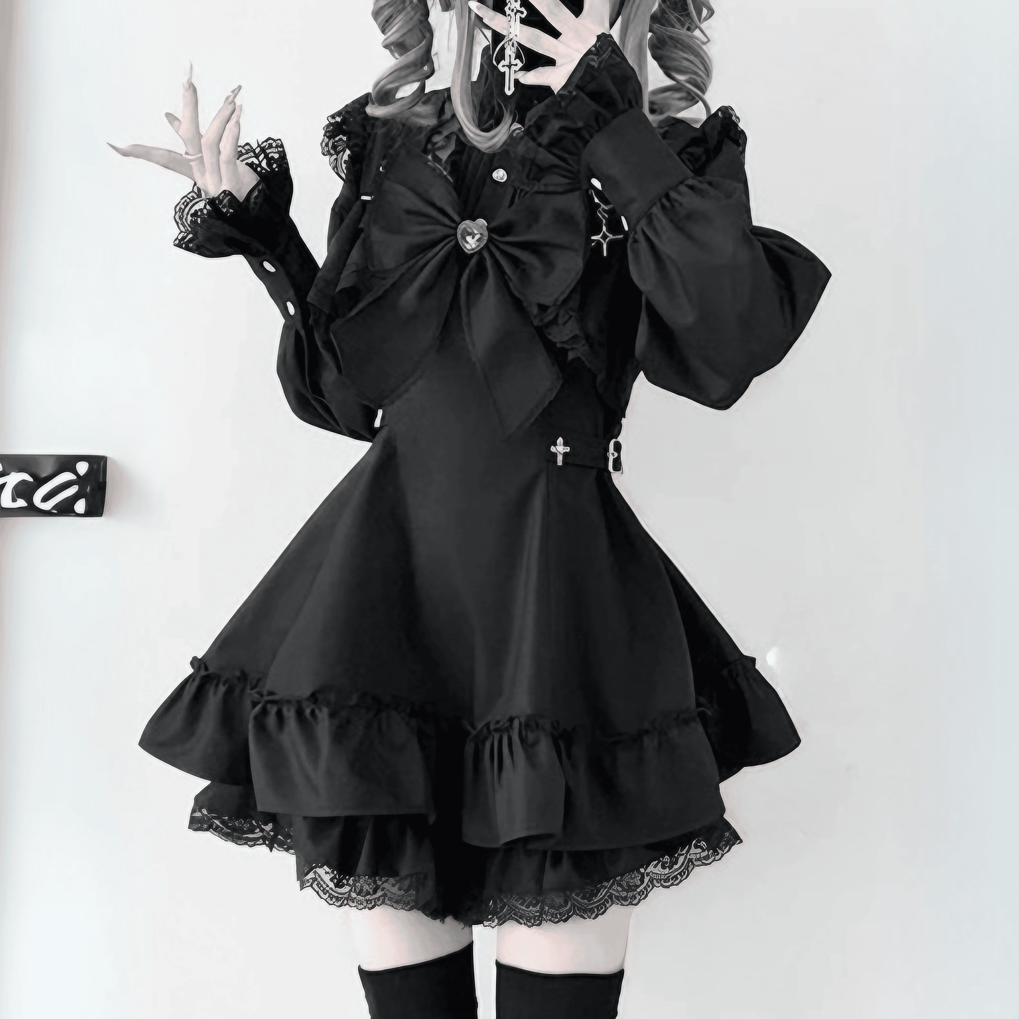 【AngelShare】クロスモチーフラッフルカフスセットアップ◆セットアップ 地雷系 M、L、XL、XXL