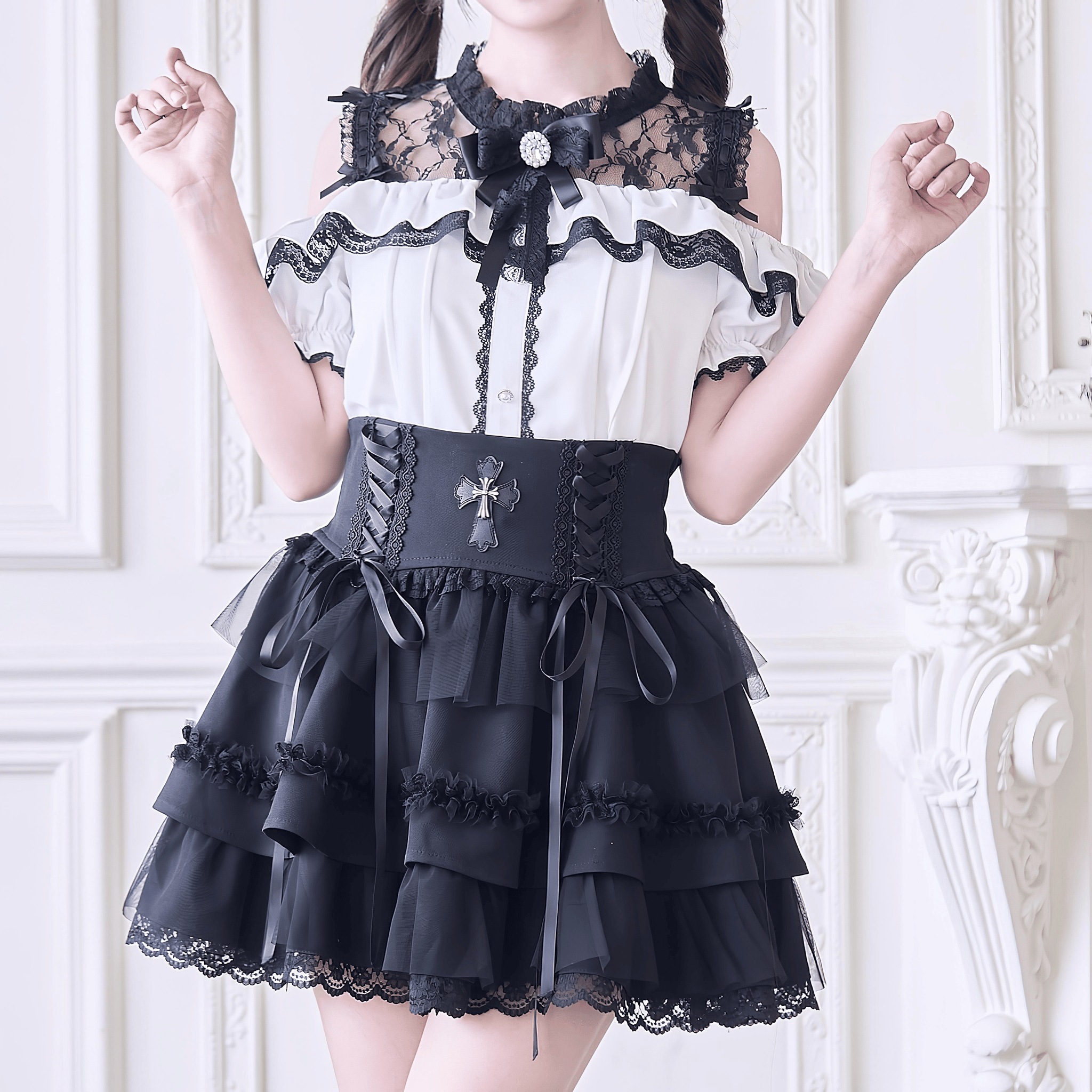 【NoGenki】レース×ビジューショルダーオープンブラウス◆ブラウス 地雷系 M、L、XL