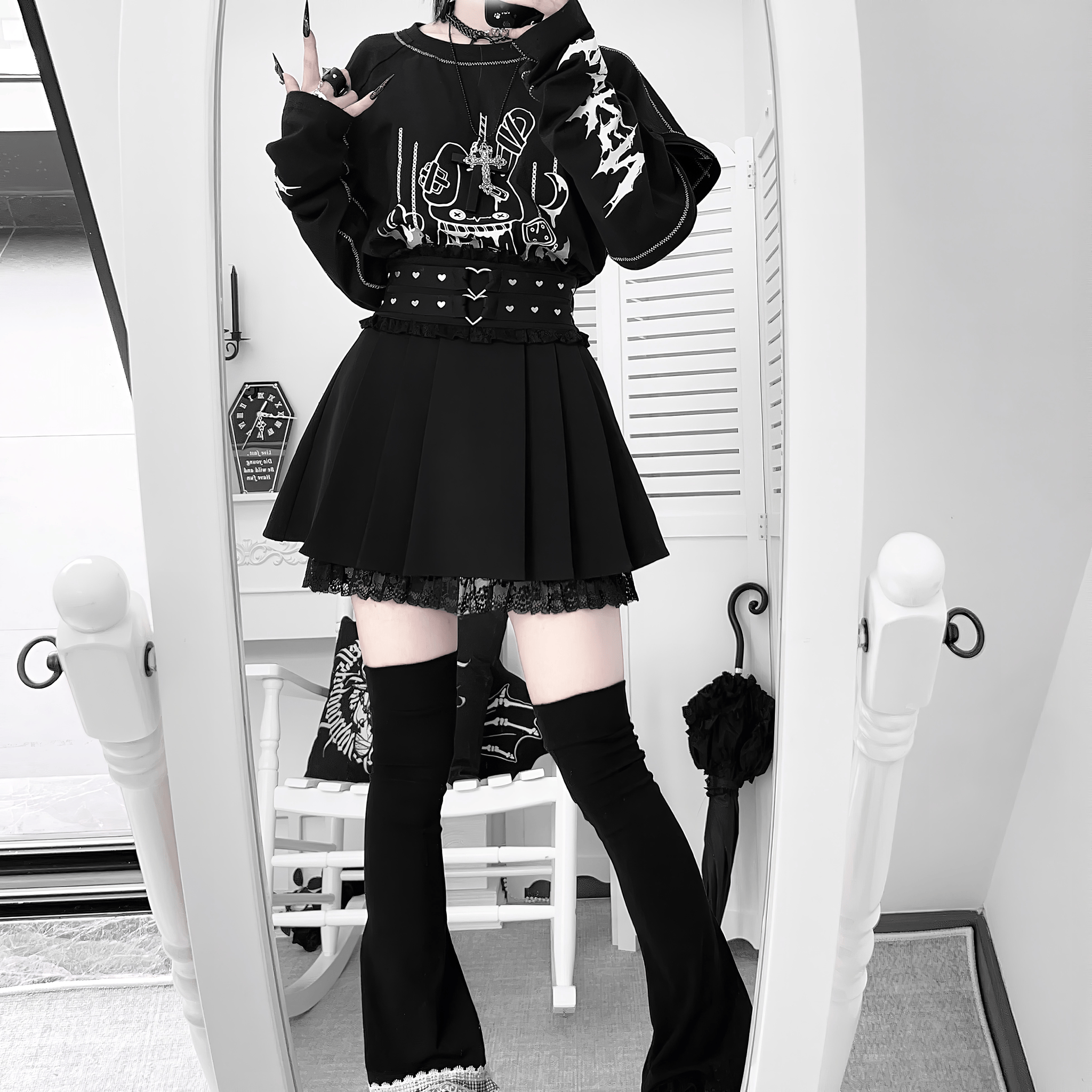 【Kanna】スリーブ付きグラフィックトップス◆イラストTシャツ 地雷系 M、L
