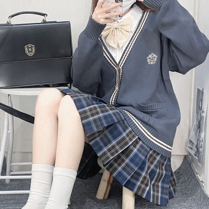 Vネックツイストニットカーディガン[6]◆カーディガン 学生服 S、M、L